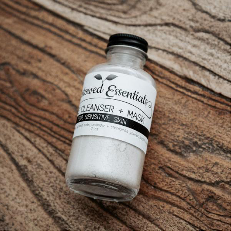 Natural Clay Face Mask Sensitive Skin Bestowed Essentials EarthHero
