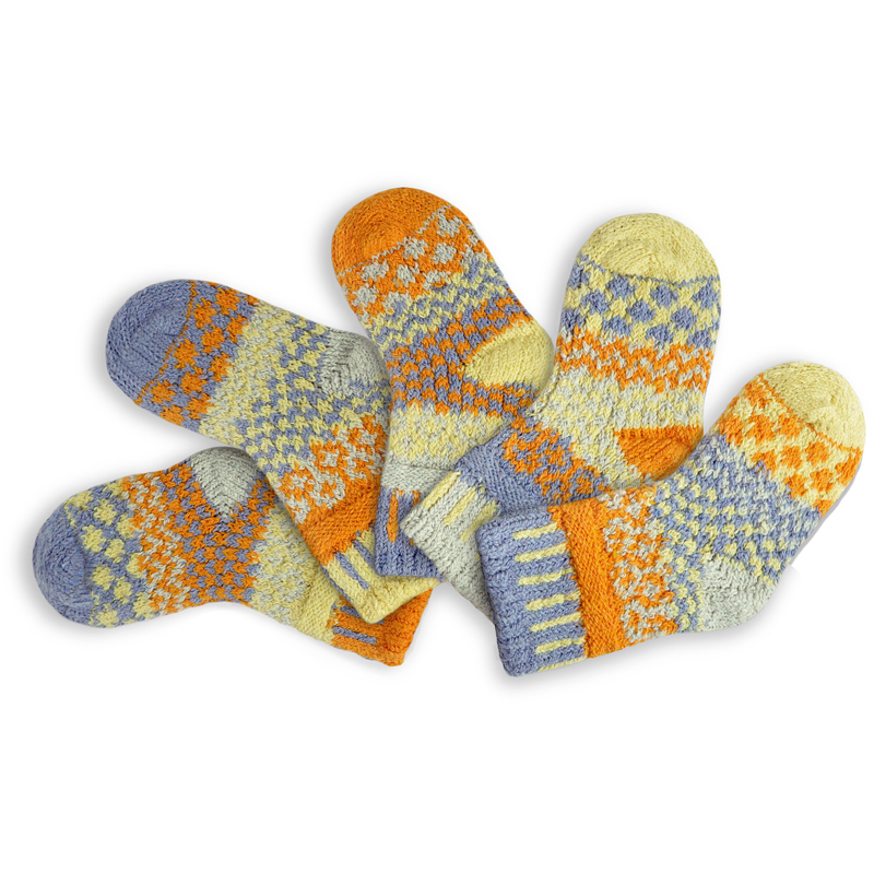 SOLMATE SOCKS KIDS CREW MISMATCHED SOCKS SIZE A PAIR AND A SPARE